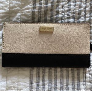 Kate spade two toned wallet